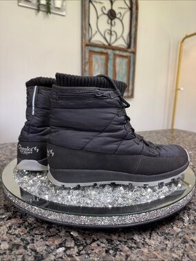 Cheeks fit Body Women's Black Winter Lace-Up ankle Boots EUC 9